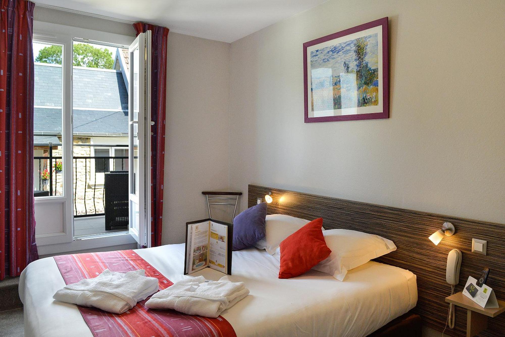 Logis Hotel Spa Restaurant Au Site Normand เกลซี ภายนอก รูปภาพ